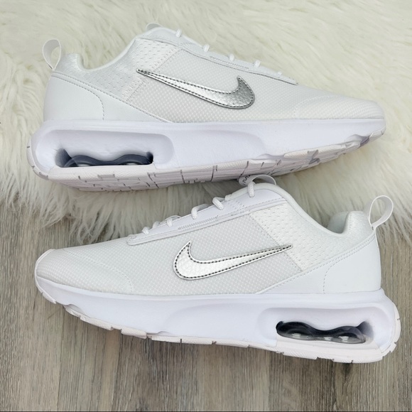 Nike Shoes Nwt Nike Air Max Intrlk Lite Womens Shoes Poshmark